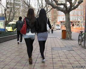 跟拍丝袜女上楼视频,神秘女子神秘楼